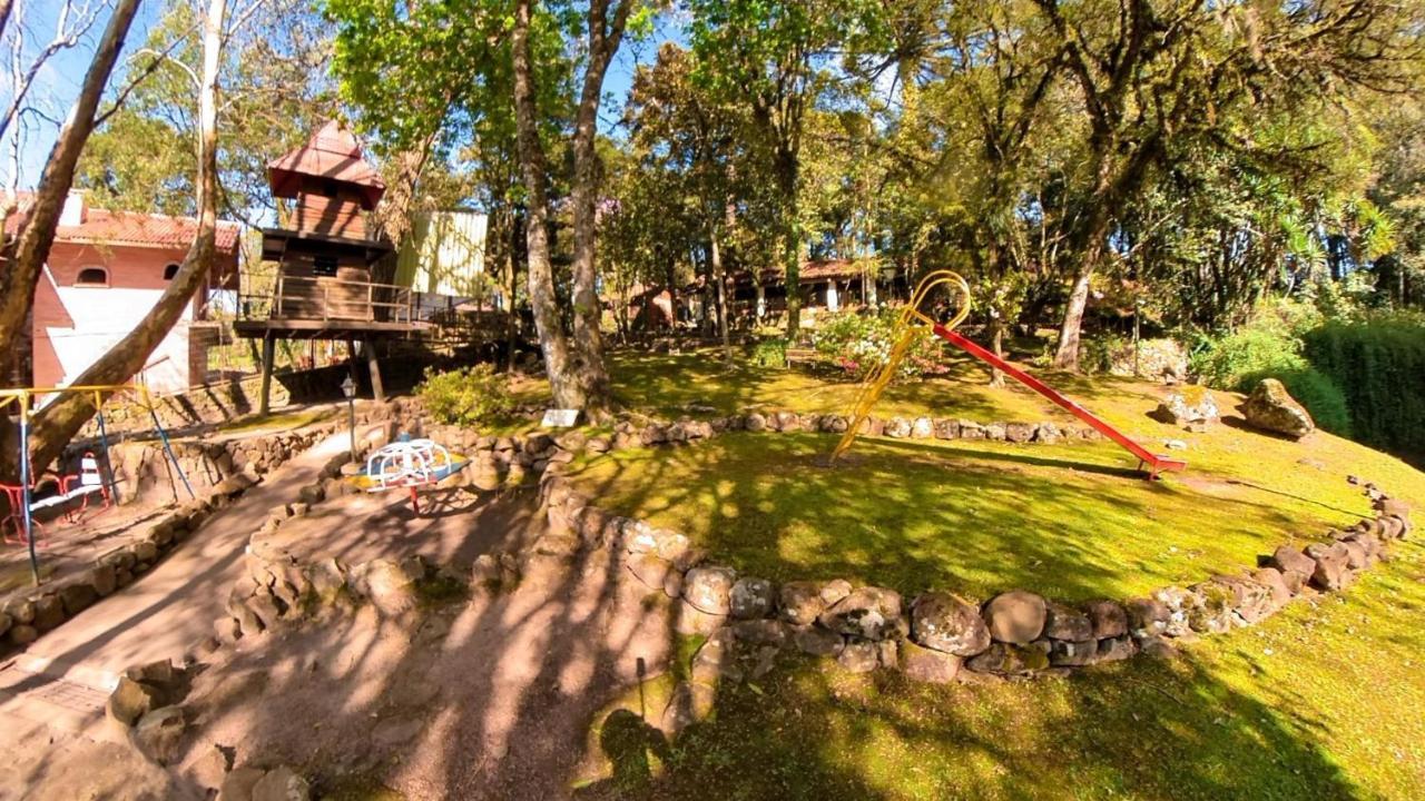 Apto No Centro De Gramado Com Piscina Termica ภายนอก รูปภาพ