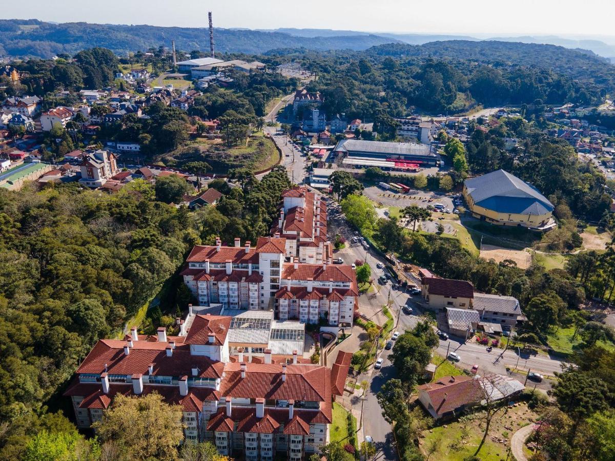 Apto No Centro De Gramado Com Piscina Termica ภายนอก รูปภาพ